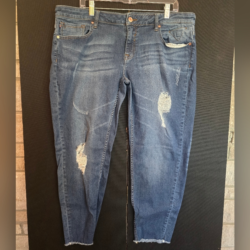 Vigoss The Jagger skinny ripped jeans size 18